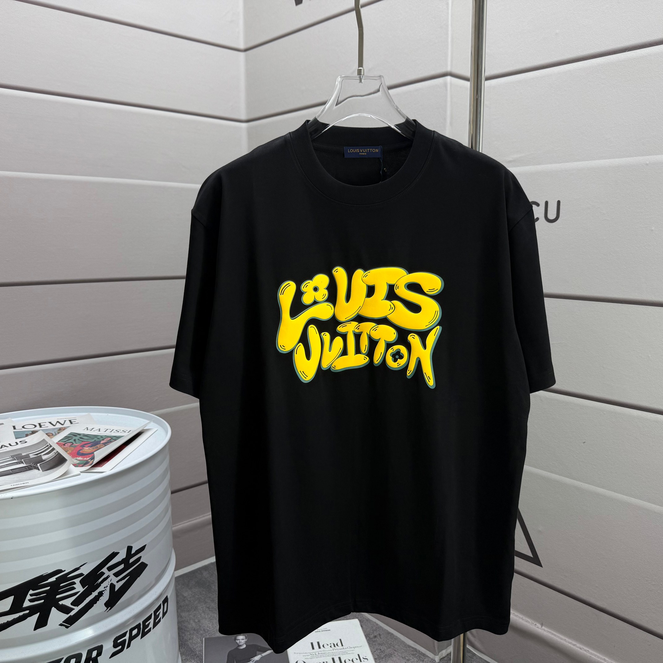 루이비통 2025 봄 여름 신상품 클래식 레터 포밍 프린팅 공정 반팔 티셔츠