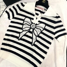 발렌티노 투톤 스트라이프 반팔 리본매듭 로고 반팔셔츠