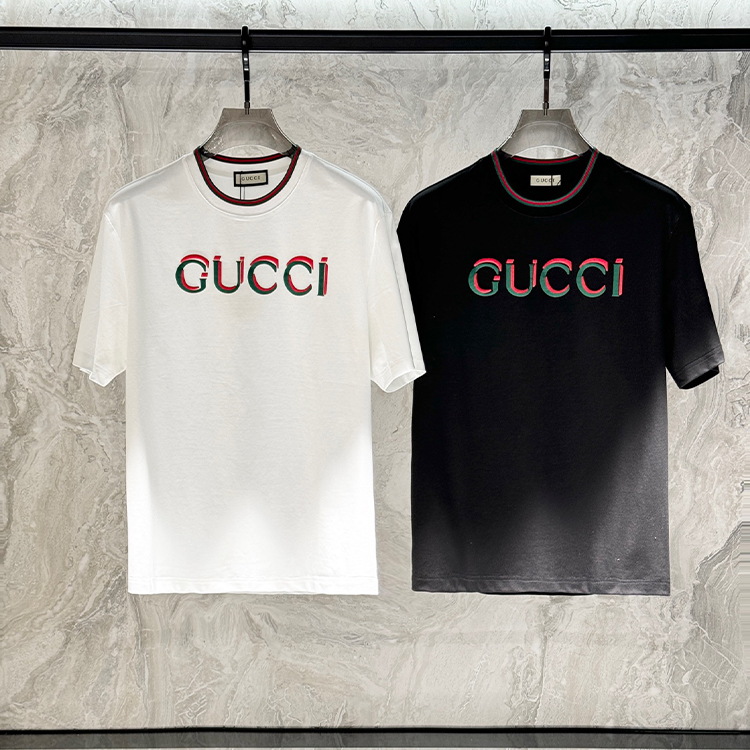 구찌 2025년 여름 최신 모델 세련되고 캐주얼한 라운드넥 반팔 티셔츠