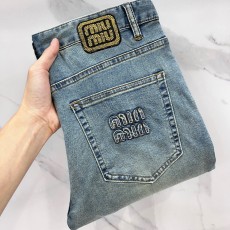 미우미우 2025SS 봄가을 신상품 얇고 튼튼한 캐주얼 팬츠