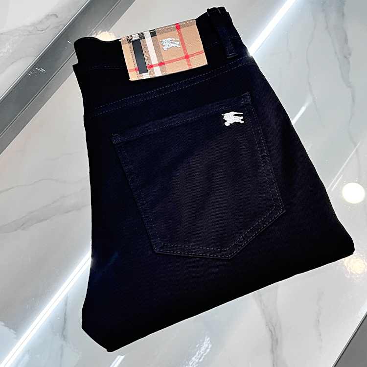 버버리 2025SS 초봄 신상품 얇고 무거운 캐주얼 청바지