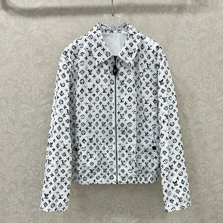루이비통 신상 라펠 모노그램 프린트 어썰트 재킷