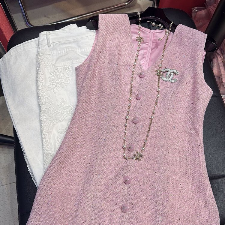 샤넬 셀럽 기질 허리 원피스 초박형 원단 버전 인빈시블 슬림 사이즈