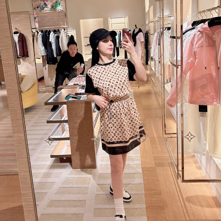 루이비통 lv 패치워크 드레스 풀사이즈