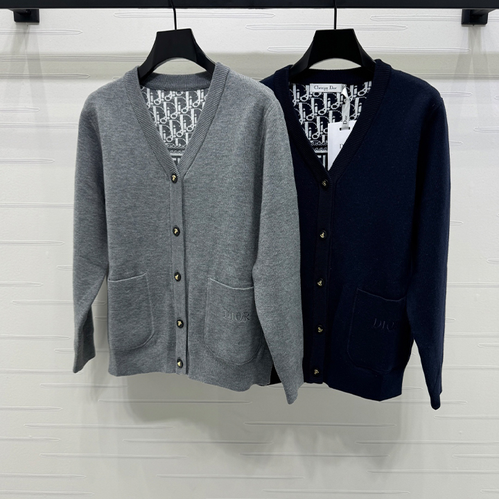 디올 V넥 자카드 양면 니트 가디건