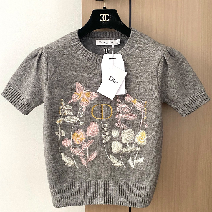 디올 자수 나비 니트 반소매
