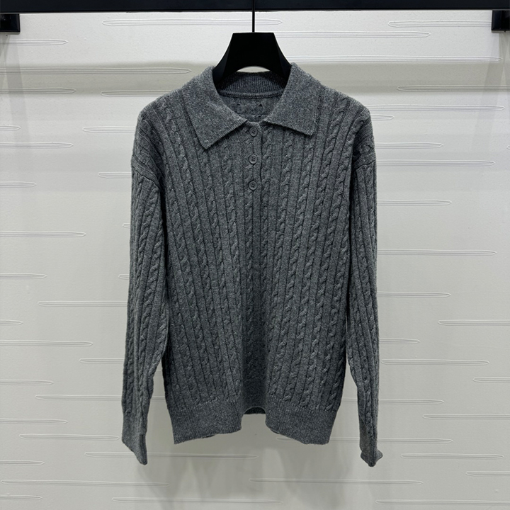 미우미우 케이블 칼라 니트 스웨터