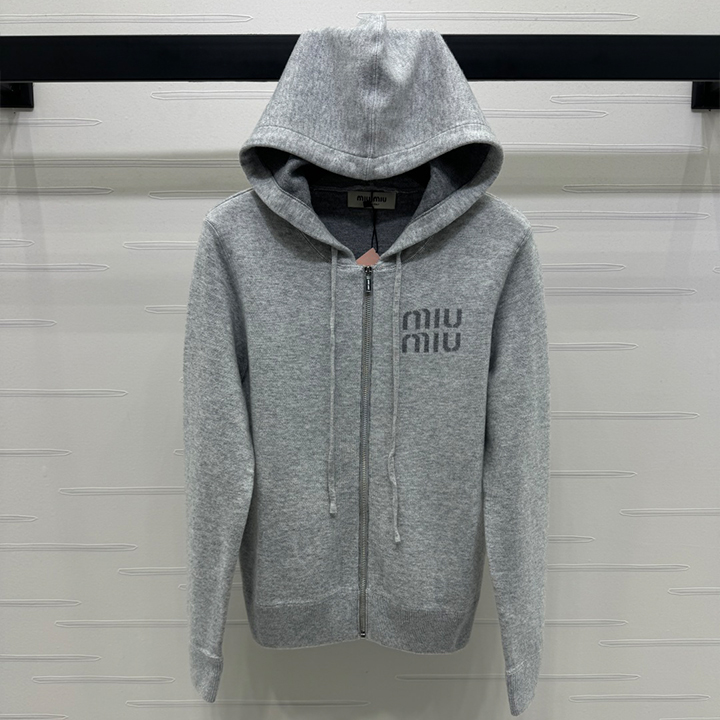 미우미우 레터 자카드 니트 후드 가디건