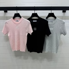 로에베 토템 자수 니트 반팔