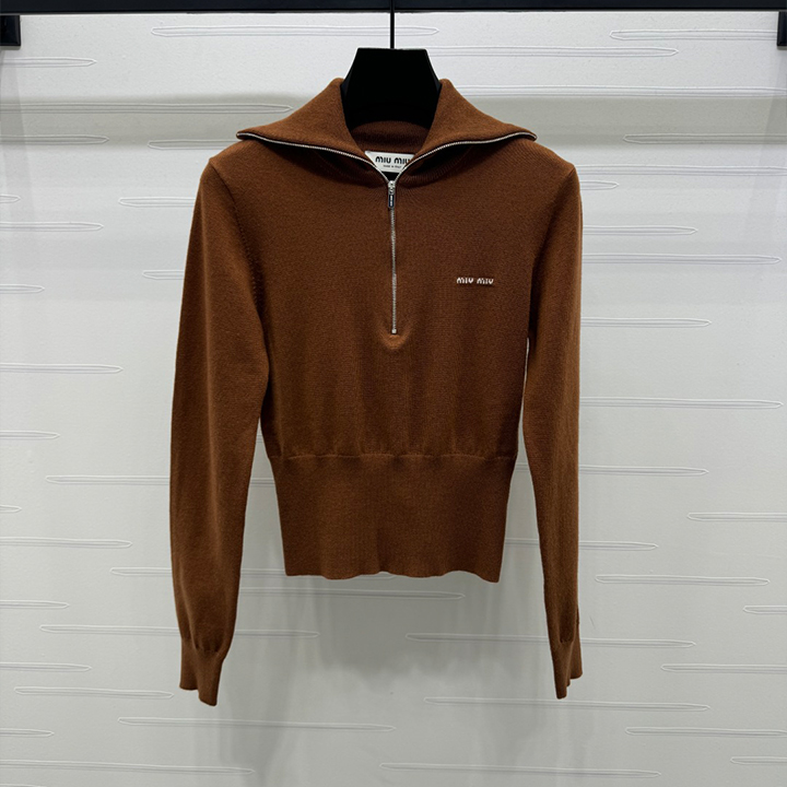 미우미우 케이블 칼라 니트 스웨터