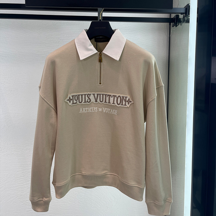 루이비통 자수 지퍼 라펠 스웨트셔츠