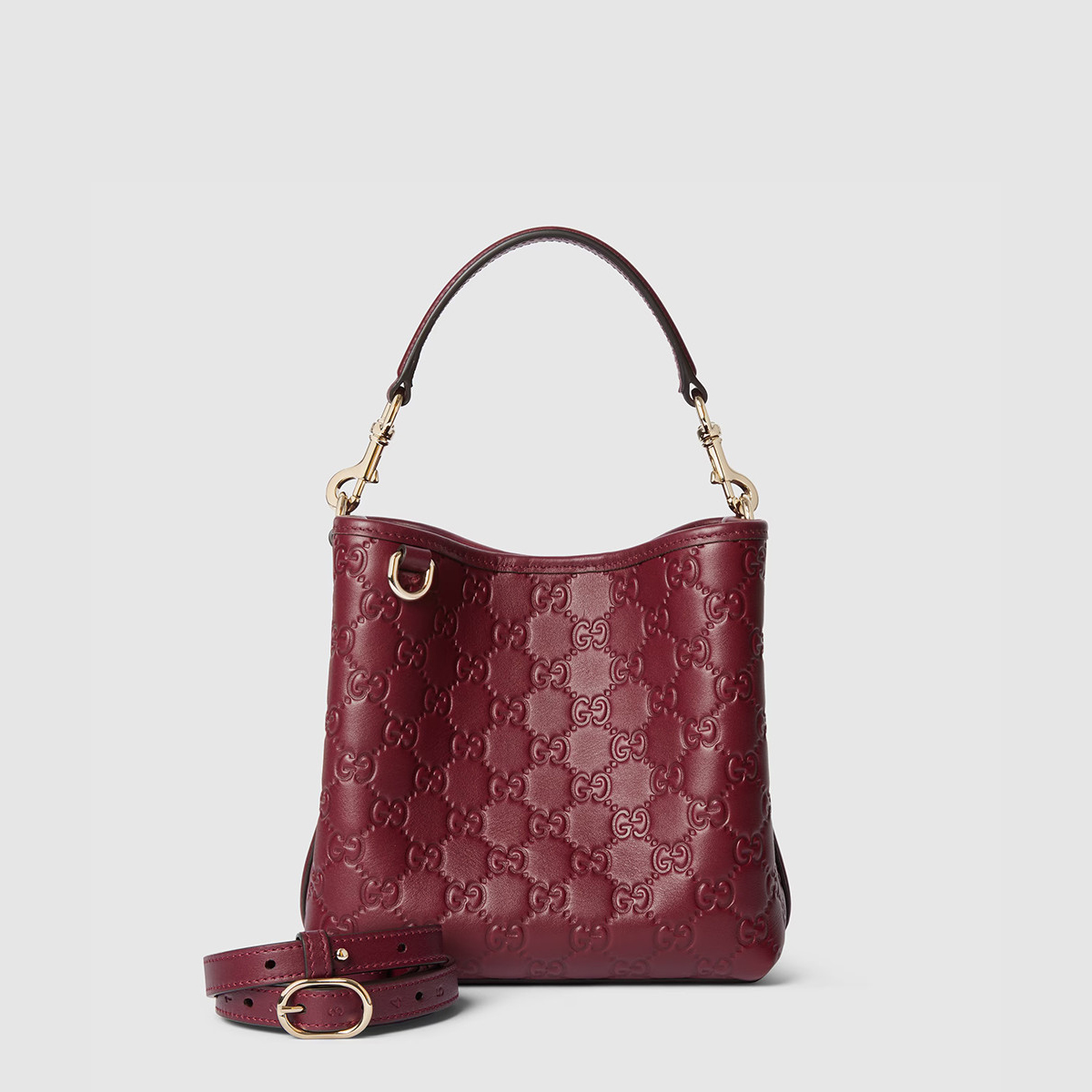 구찌 GG 엠블럼 스몰 버킷백 815118