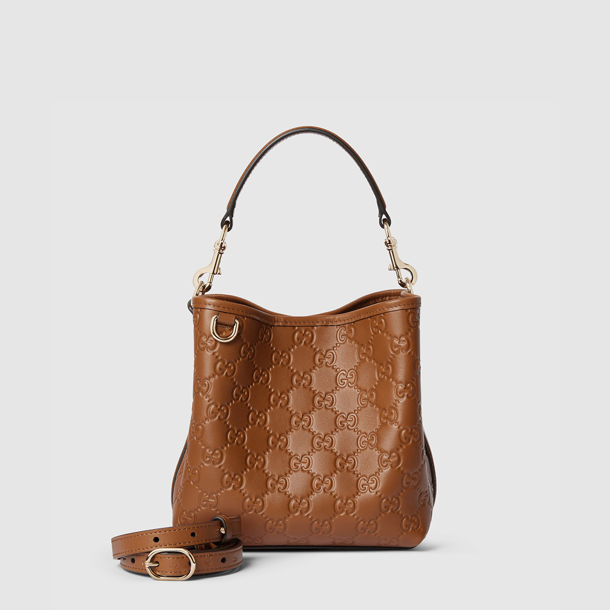 구찌 GG 엠블럼 스몰 버킷백 815118