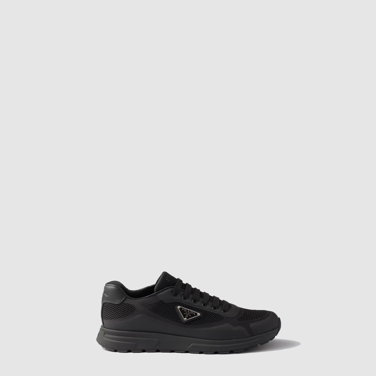 프라다 프랙스 2.0 패브릭 스니커즈 2EE437