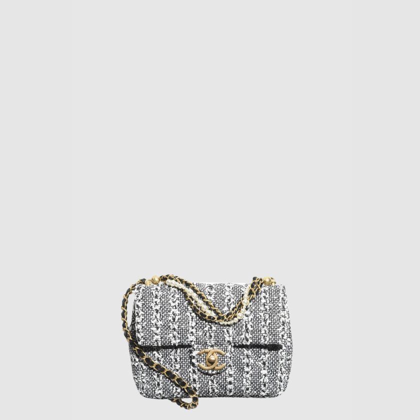 샤넬 미니 플랩 백 AS4384