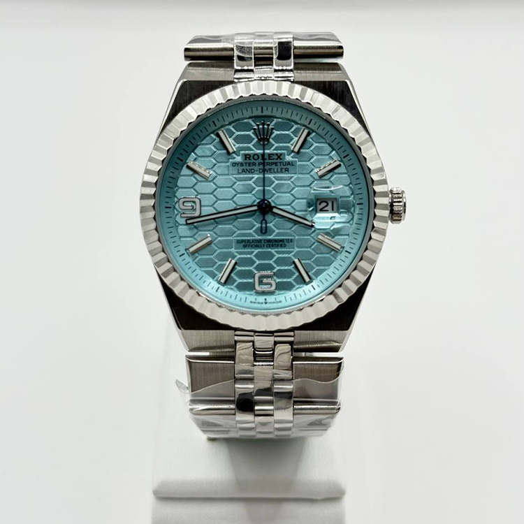 롤렉스 랜드-드웰러 40mm RO114