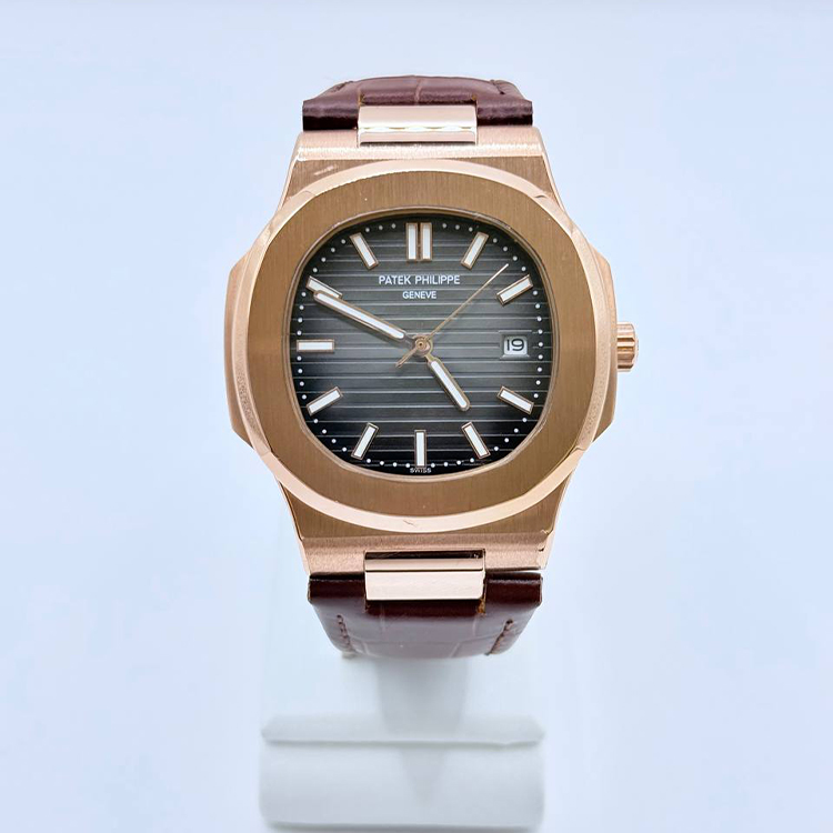 파택필립 노틸러스 그레이다이얼 브라운 가죽 PA18