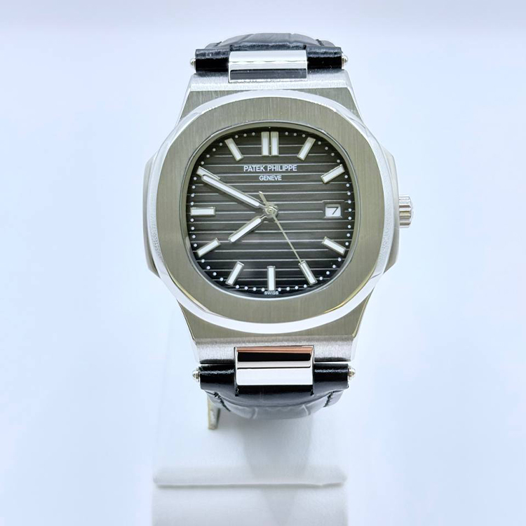 파택필립 노틸러스 블랙 다이얼 블랙 가죽 PA19