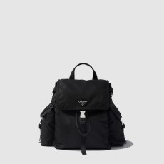 프라다 익스플로어 리나일론 및 가죽 백팩 2VZ118