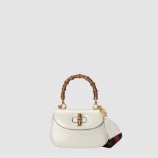 구찌 뱀부 스몰 탑 핸들백 675797