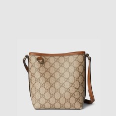 구찌 GG 엠블럼 나노 버킷백 847090