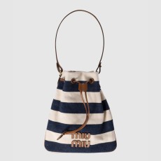 미우미우 스트라이프 패브릭 드로스트링 파우치 5ND016