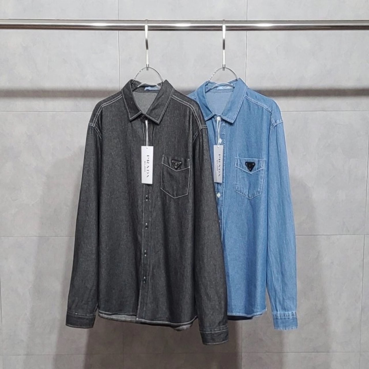 프라다 PRD 포켓와펜 오버핏 데님셔츠
