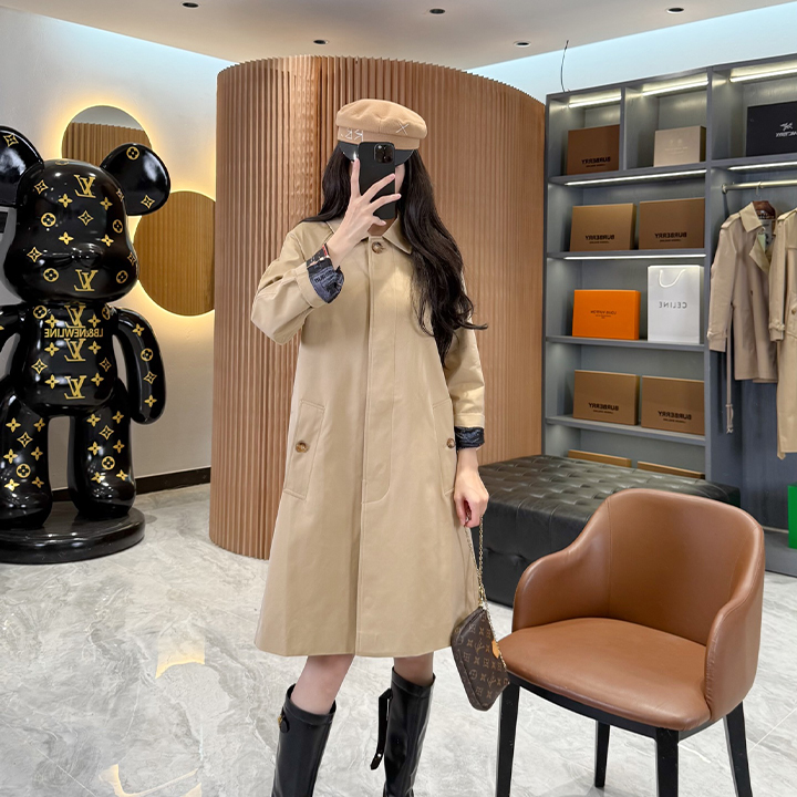 버버리 헤리티지 라이트 윈드브레이커 자켓