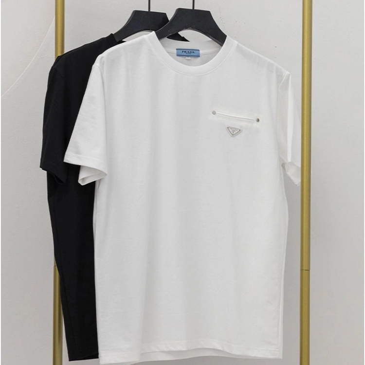 프라다 PRD 삼각로고 가슴 포켓 반팔 티셔츠