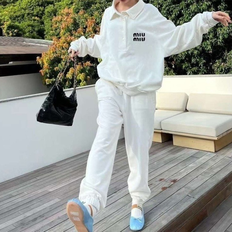 미우미우 미미 로고패치 트레이닝셋업