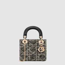 디올 레이디백 미니 M0505