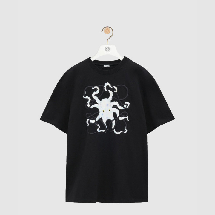 로에베 코튼 소재의 여유로운 핏 티셔츠