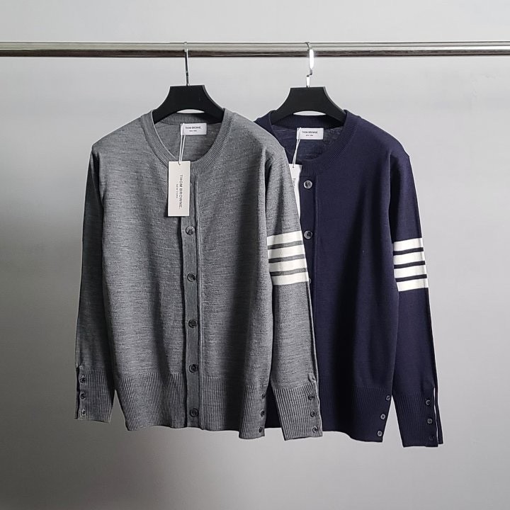 톰브라운 TB 사선완장 라운드 가디건