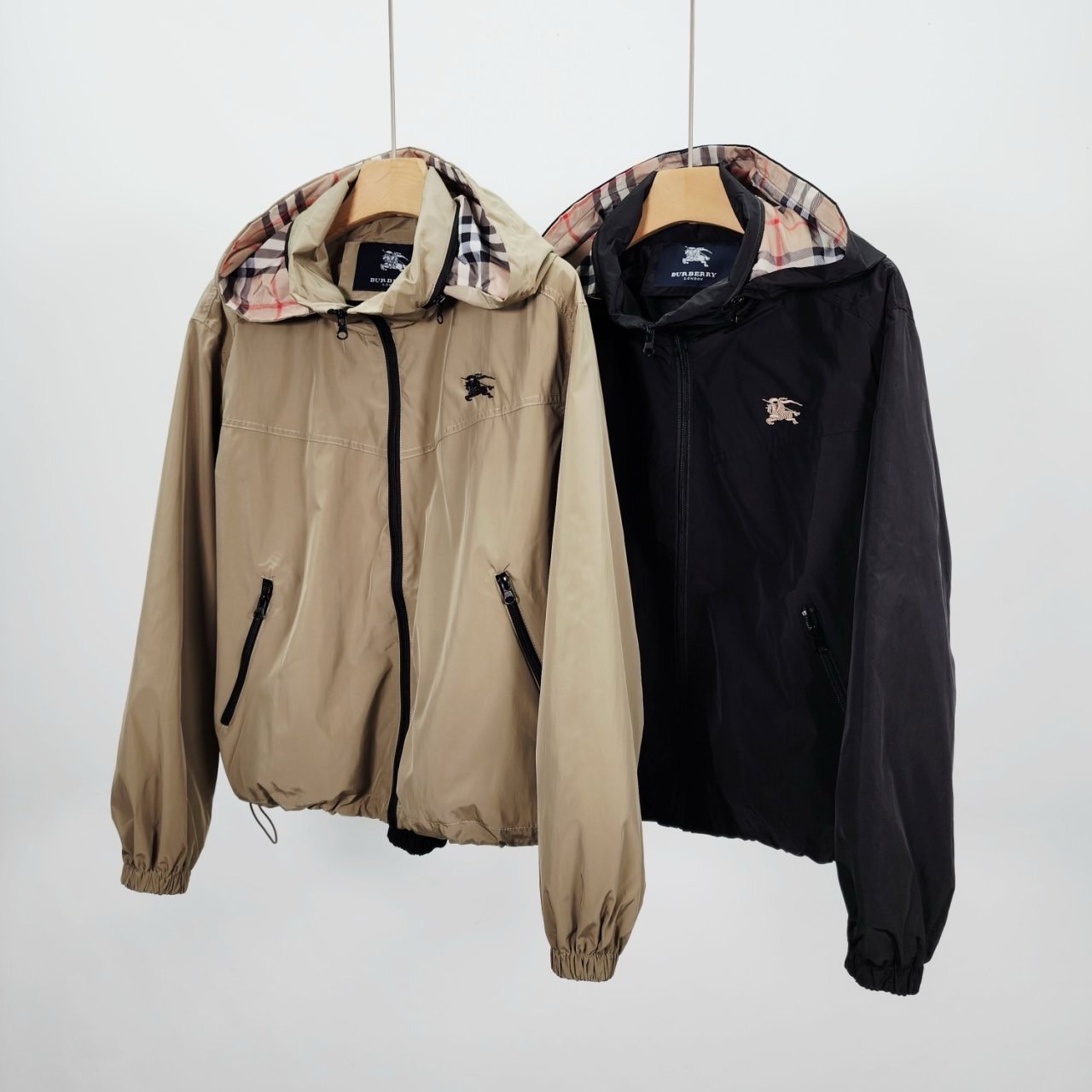 버버리 BBR 체크 후드 바람막이