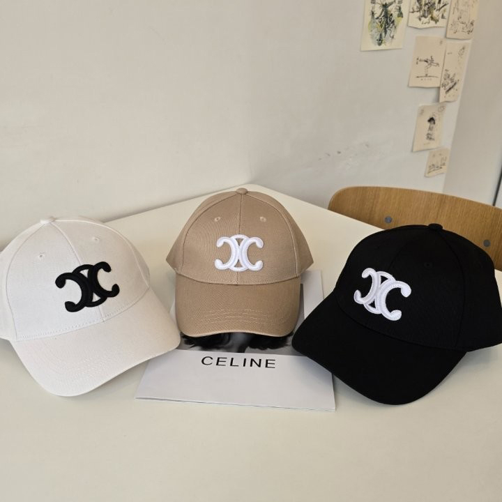 셀린느 트리오페 로고 코튼 캡 야구모자