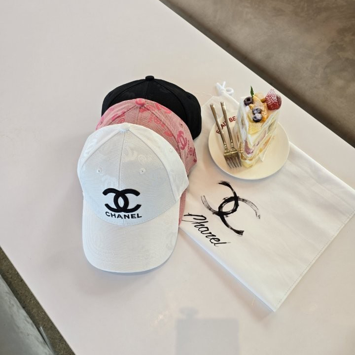 샤넬 CC 패턴 까멜리아 볼캡