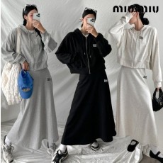 미우미우 플레어 트레니이 세트