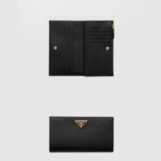 프라다 가죽 장지갑 1ML009