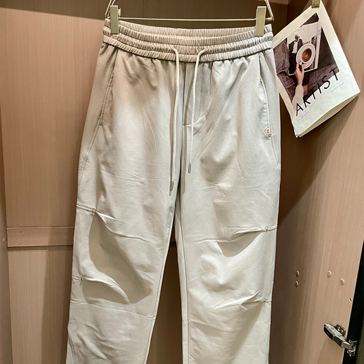 발렌시아가 2025 가을/겨울 최신 캐주얼 팬츠