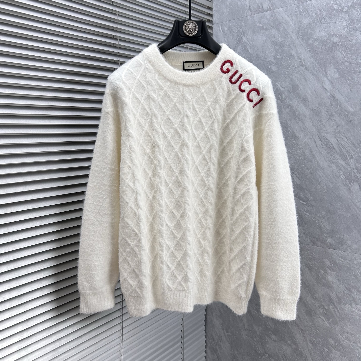 구찌 ss25 가을/겨울 신상품 니트 스웨터