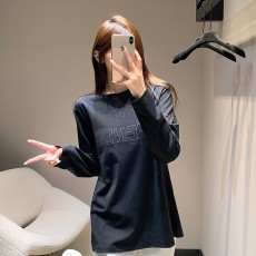 펜디 아이 25FW 초가을 신상품 레터 자수 라운드넥 긴팔 티셔츠