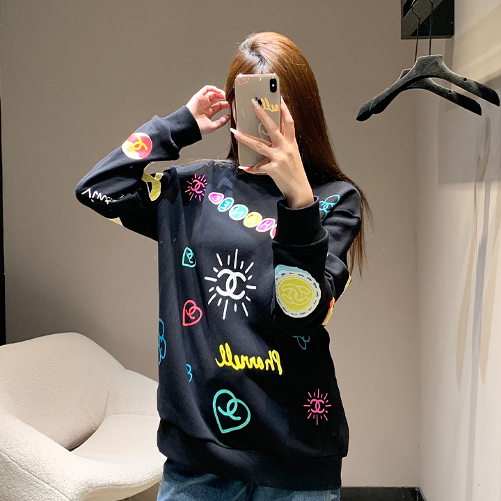 샤넬 25K 하이엔드 핸드크래프트 시리즈 펀 로고 프린트 라운드넥 스웨트셔츠