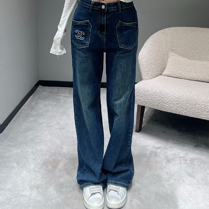 샤넬 2025 하이엔드 레디투웨어 컬렉션 클래식한 워시드 블루 데님 원단