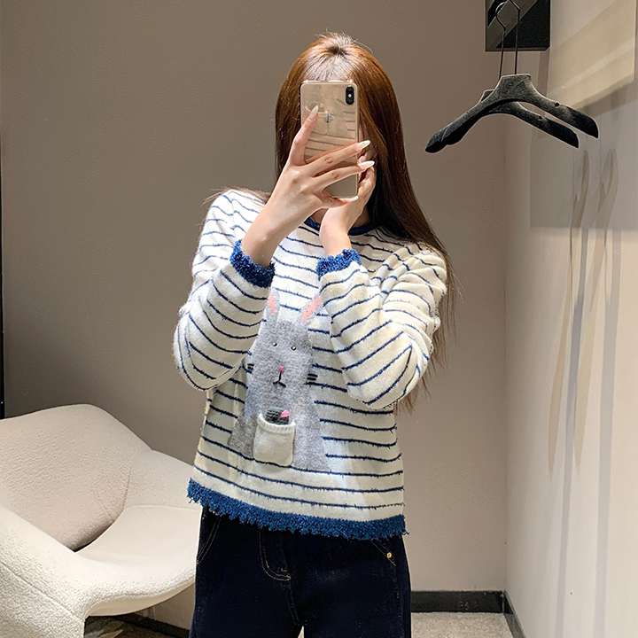 샤넬 25B 하이엔드 수공예 시리즈 신상 귀여운 토끼 자카드 스트라이프 니트 스웨터