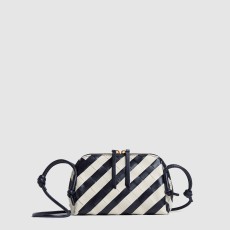 보테가베네타 콘서트 파우치 794258