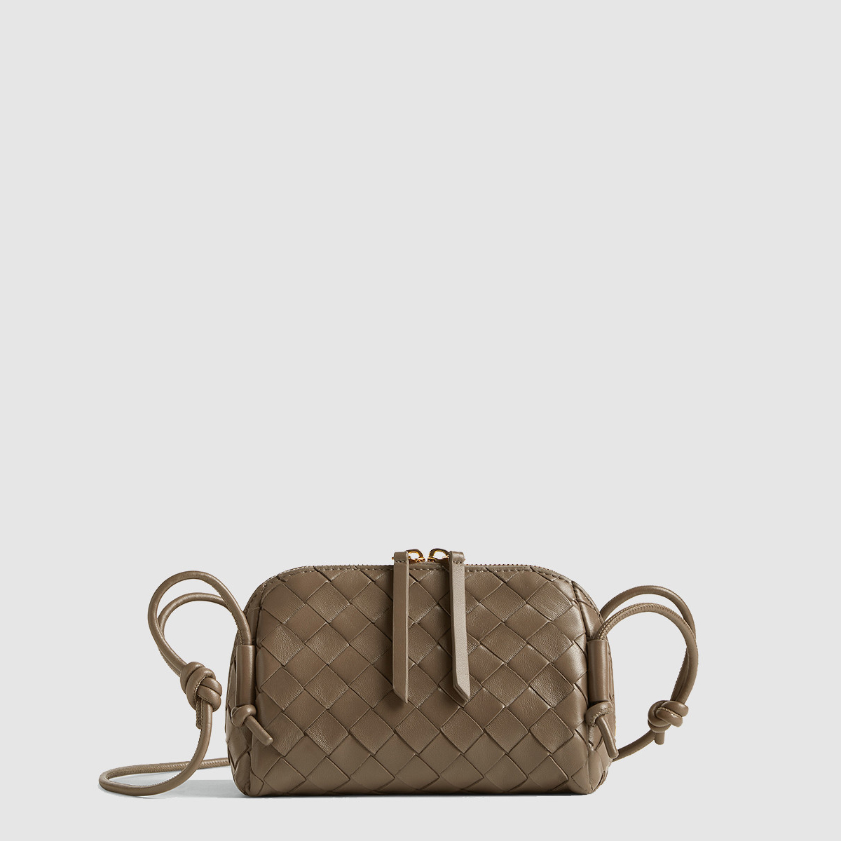 보테가베네타 인트레치아토 콘서트 파우치 794258