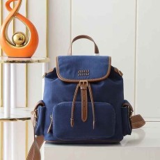 미우미우 백팩 대