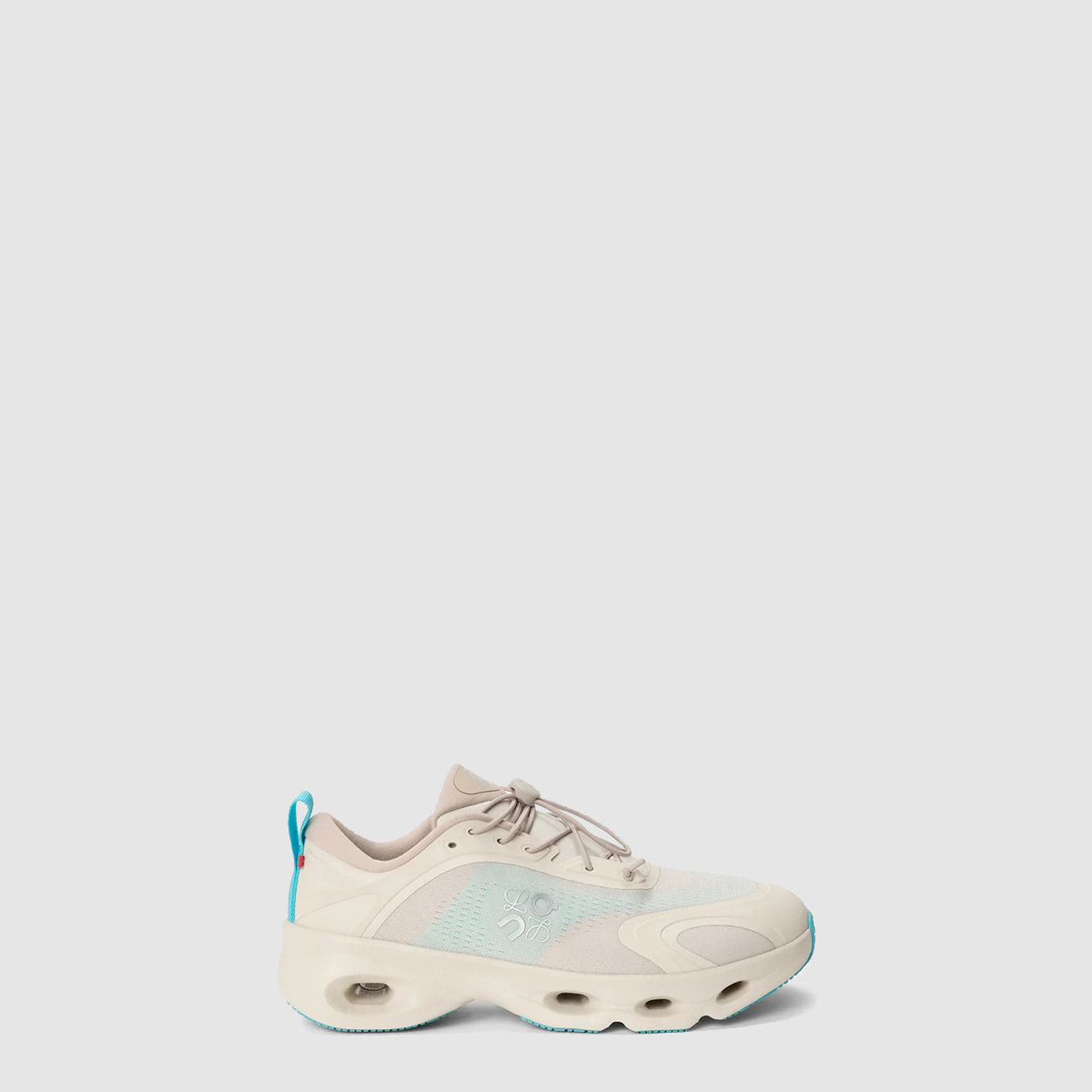 로에베 클라우드솔로 스니커즈 L929282X38