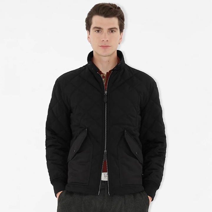 버버리 다이아몬드 퀼팅 해링턴 자켓