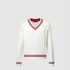 루이비통 프레피 V넥 케이블 풀오버